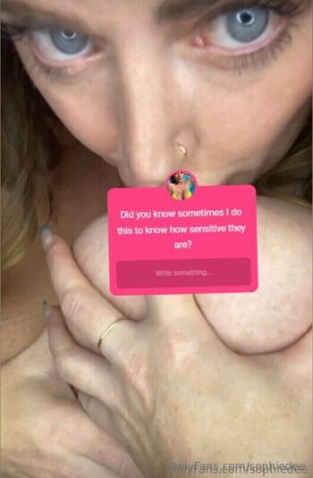 Full leaked Sophie dee private onlyfans photo