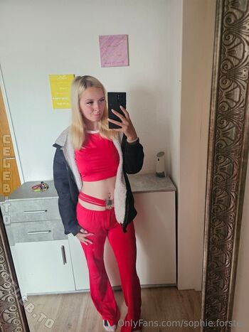 Full leaked Sophie forster private onlyfans photo
