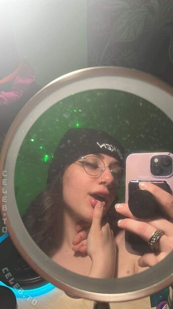 Full leaked Sophie grey private onlyfans photo