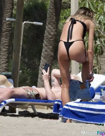 Full leaked Sophie habboo page private onlyfans photo