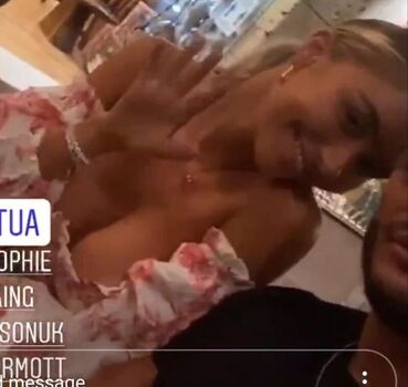Full leaked Sophie habboo private onlyfans photo