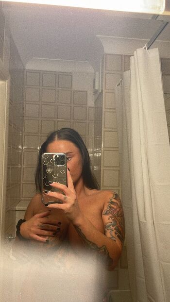 Full leaked Sophie henson private onlyfans photo