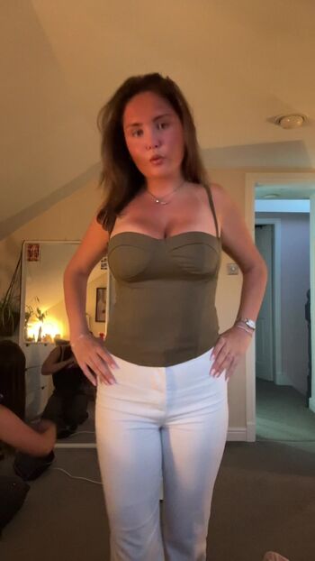 Full leaked Sophie lamont private onlyfans photo