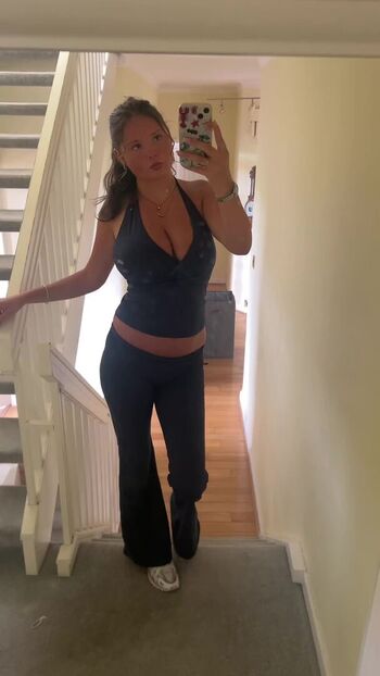 Full leaked Sophie lamont private onlyfans photo