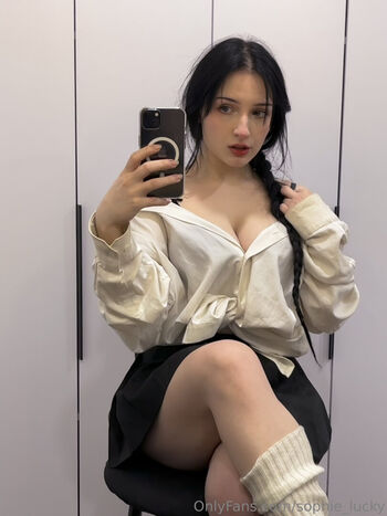 sophie_lucky