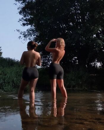 Full leaked Sophie pettifer private onlyfans photo