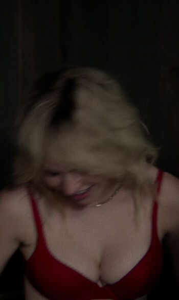 Full leaked Sophie thatcher private onlyfans photo