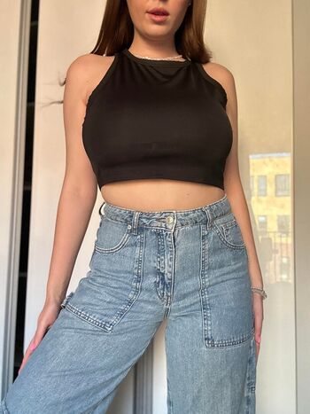 Sophiebloom leaked photo video viral