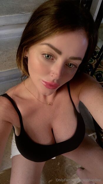 sophiedee