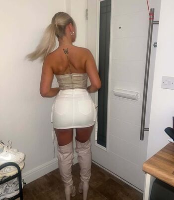 Full leaked Sophiepalmerx private onlyfans photo
