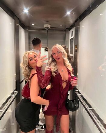 Full leaked Sophiepalmerx private onlyfans photo