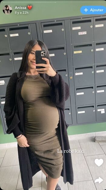 Full leaked Soukaina twosister private onlyfans photo