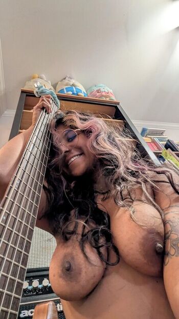 spacey_metalhead