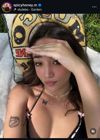 Full leaked Spicy honey private onlyfans photo