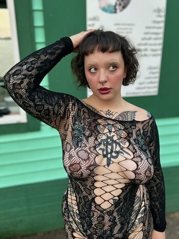 Full leaked Spicyriss private onlyfans photo