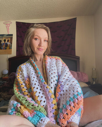 Full leaked Spitinmymouth private onlyfans photo