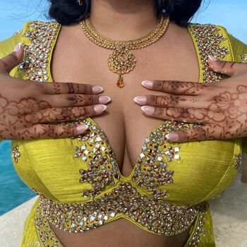 Full leaked Spookyshah private onlyfans photo