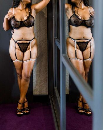 Full leaked Sri lanka page private onlyfans photo