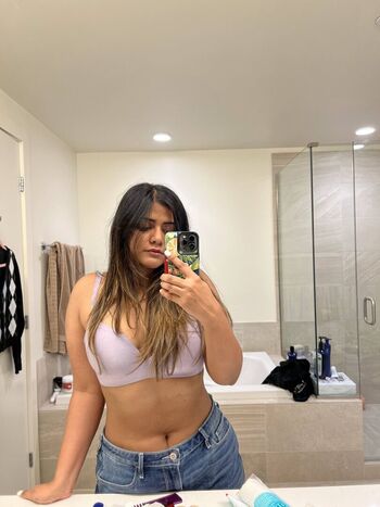 Full leaked Srishti sharma page private onlyfans photo