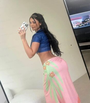 Full leaked Sssniperwolf page private onlyfans photo