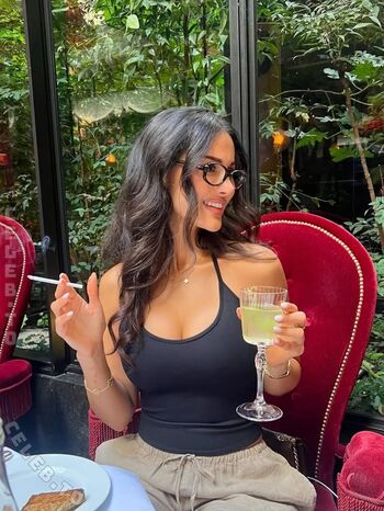 Full leaked Sssniperwolf page private onlyfans photo