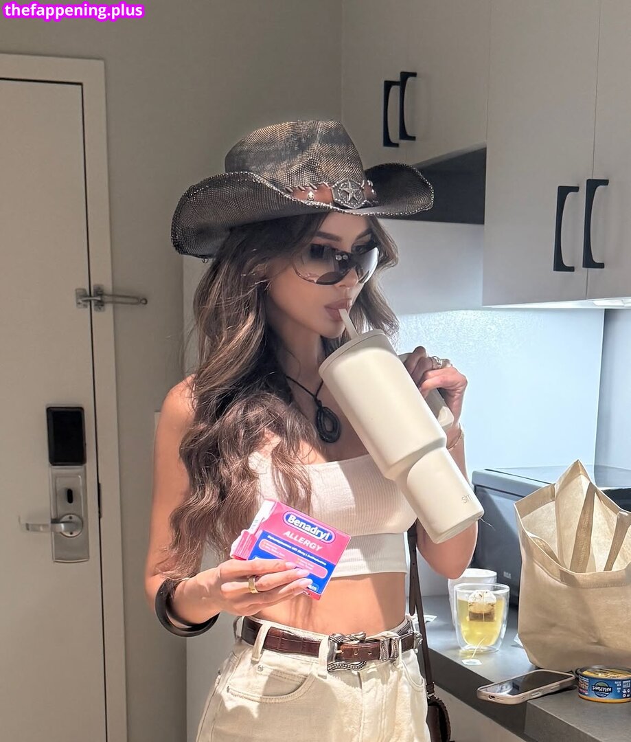 Sssniperwolf 누드 OnlyFans 사진 #194