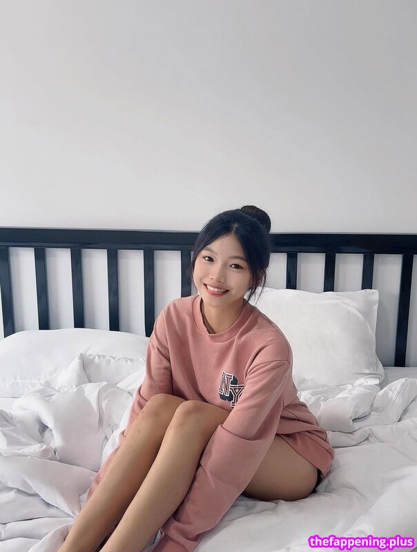 Sssxin_n / Susuu Xin Naken OnlyFans Foto #6
