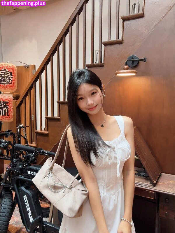 Sssxin_n / Susuu Xin Nacktes OnlyFans Foto #12