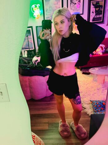 Full leaked Stanzipotenza private onlyfans photo