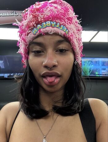 Full leaked Starshxan private onlyfans photo