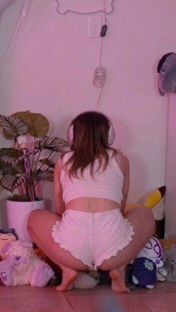 Full leaked Staryuuki page private onlyfans photo