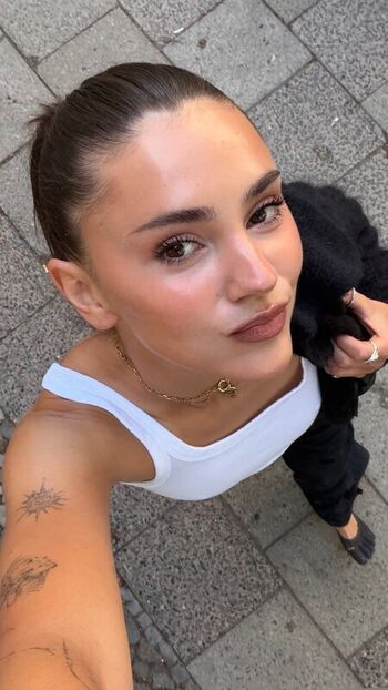 Full leaked Stefanie giesinger page private onlyfans photo