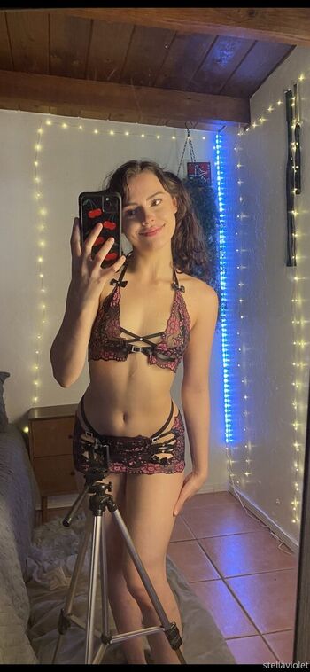 Full leaked Stella violet private onlyfans photo