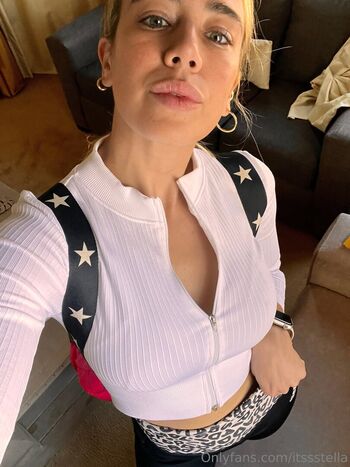 stellaawhite