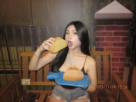 Full leaked Stephanie chua page private onlyfans photo