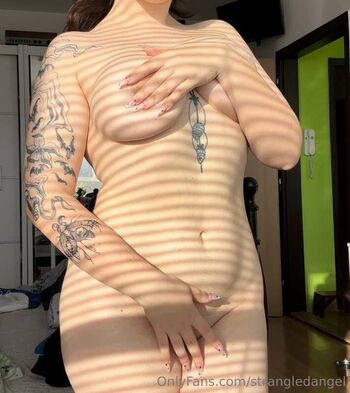 Full leaked Strangledangel private onlyfans photo