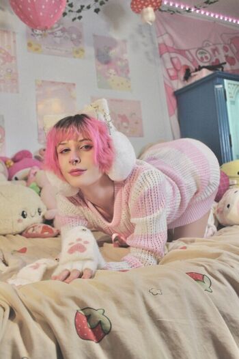 Full leaked Strawbabyboy private onlyfans photo