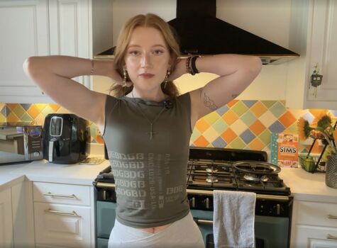 Full leaked Strawbz private onlyfans photo
