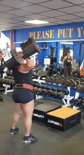 Full leaked Strongwomen private onlyfans photo