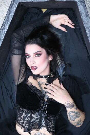 Full leaked Succubus inked private onlyfans photo