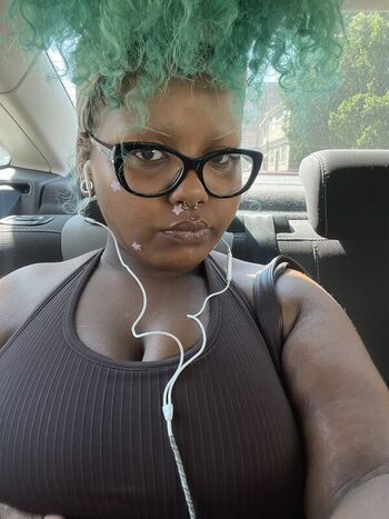 Full leaked Succubusmiaa private onlyfans photo