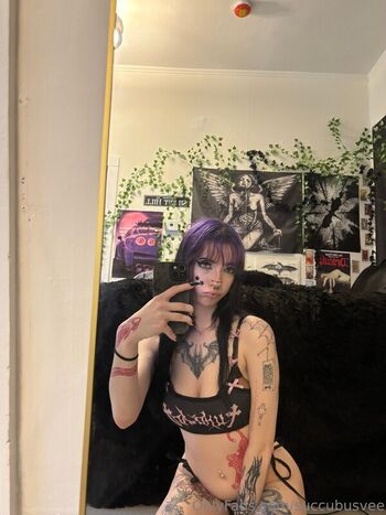 Full leaked Succubusvee private onlyfans photo