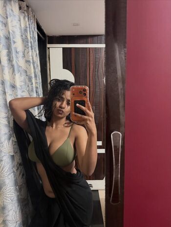 Full leaked Suhana khan private onlyfans photo