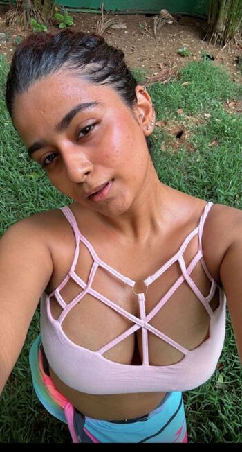 Full leaked Suhana khan page private onlyfans photo
