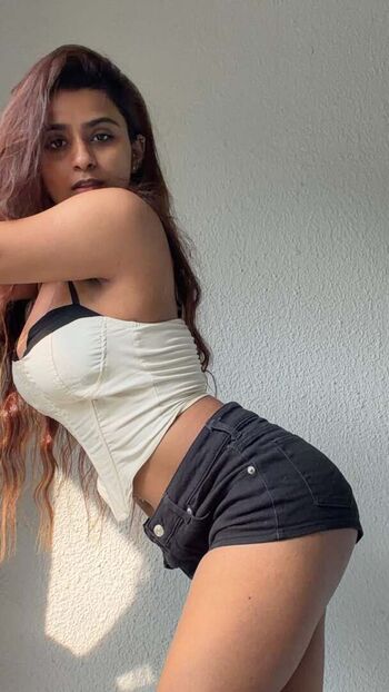 Full leaked Suhana khan page private onlyfans photo
