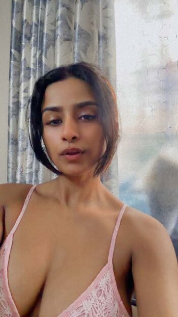 Full leaked Suhana khan page private onlyfans photo