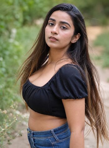 Full leaked Suhana khan private onlyfans photo