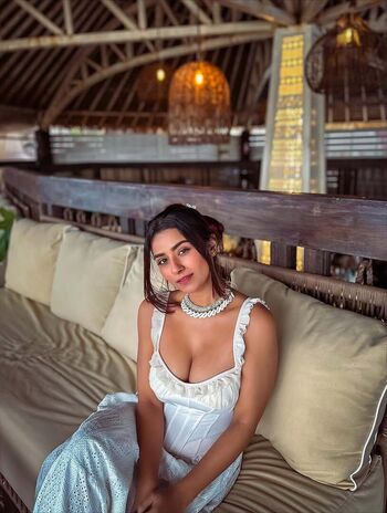 Full leaked Suhana khan private onlyfans photo