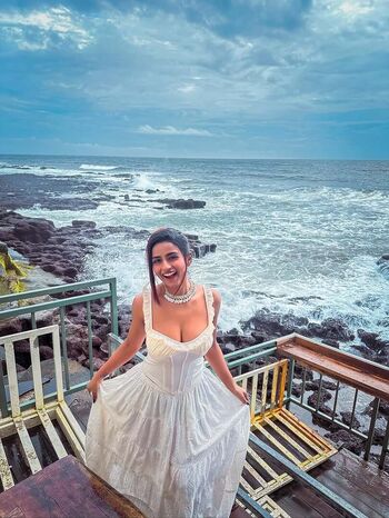 Full leaked Suhana khan private onlyfans photo