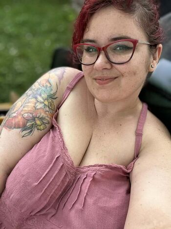 Full leaked Suki ray page private onlyfans photo